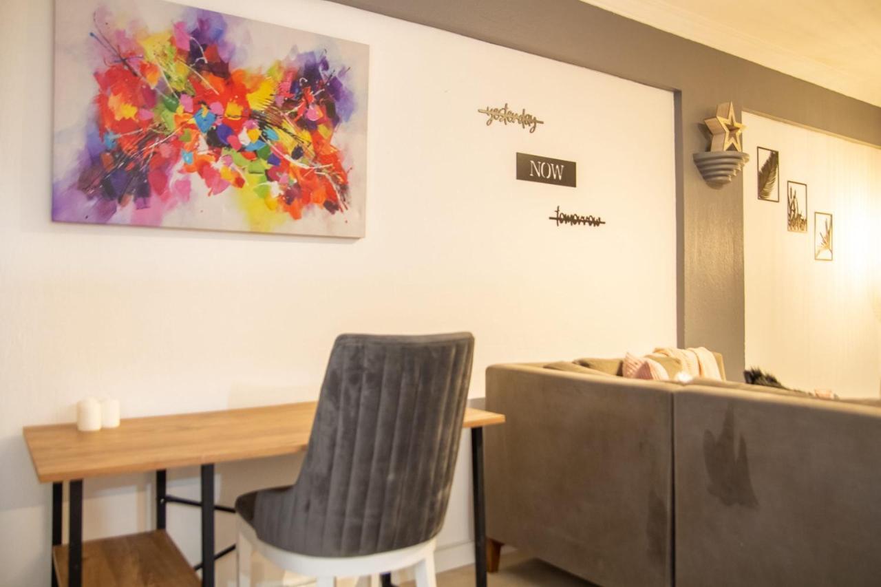 Amazing Flat Near The Coast With A Delightful Shared Terrace Close To Public Transportation In Karsiyaka İzmir Extérieur photo