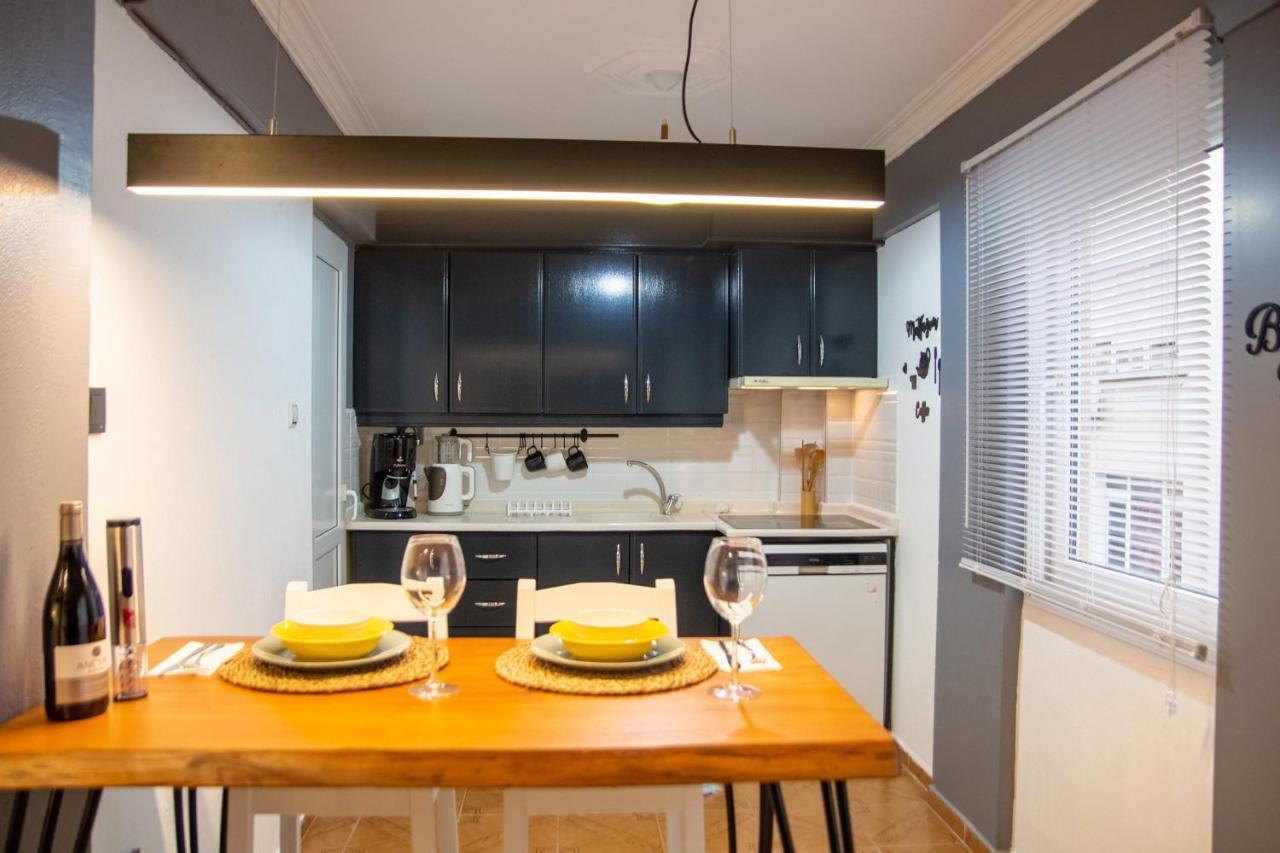 Amazing Flat Near The Coast With A Delightful Shared Terrace Close To Public Transportation In Karsiyaka İzmir Extérieur photo